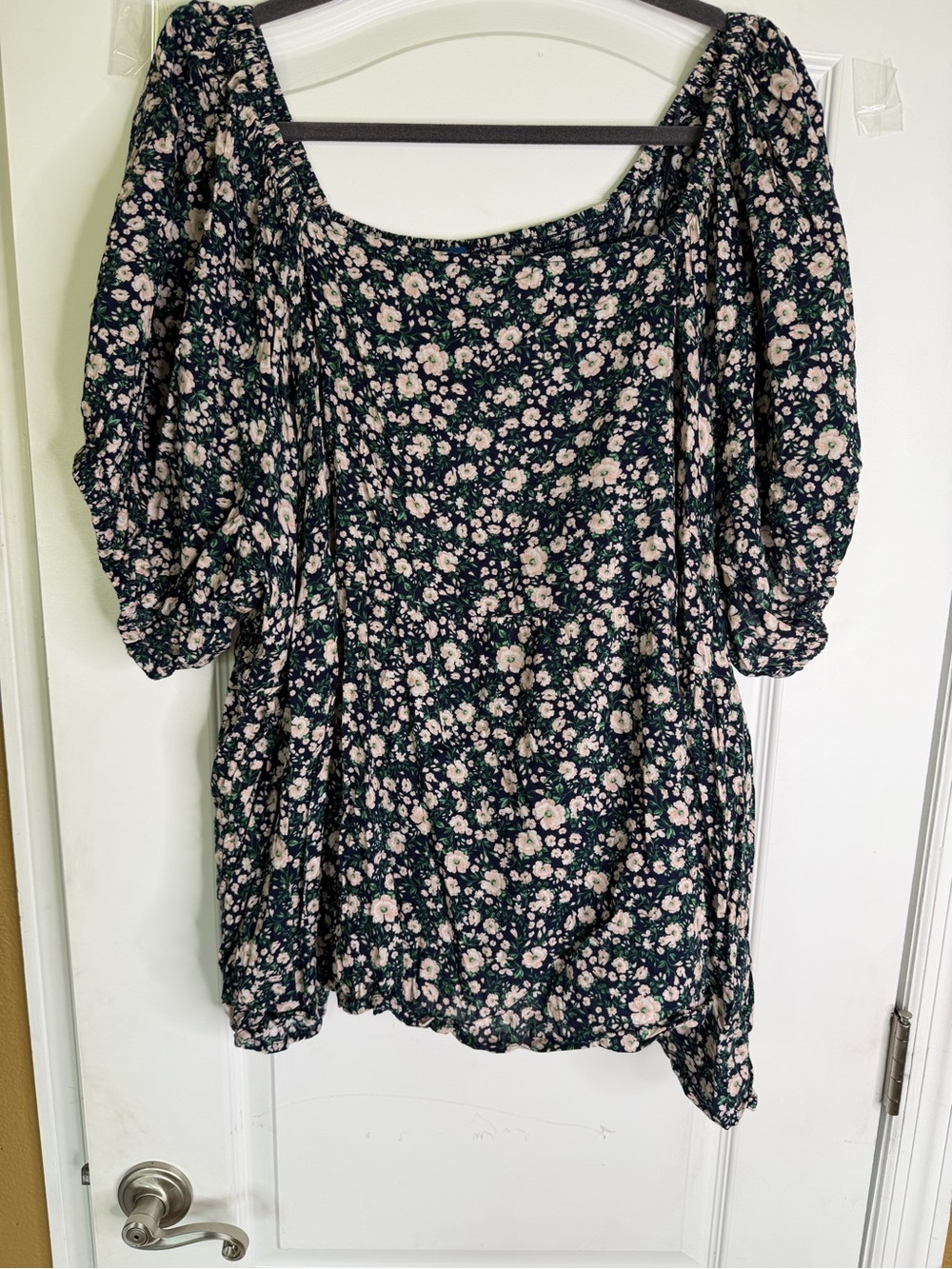 Old Navy Ditsy Floral Square Neck Puff Sleeve Peasant Blouse. Size 4X